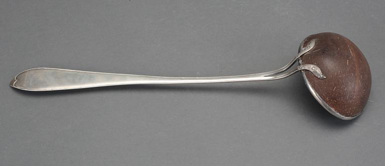 SOPPSLEV, silver. Lars Anders Rönnow, Helsingborg 1814. Vikt ca 150 gram.