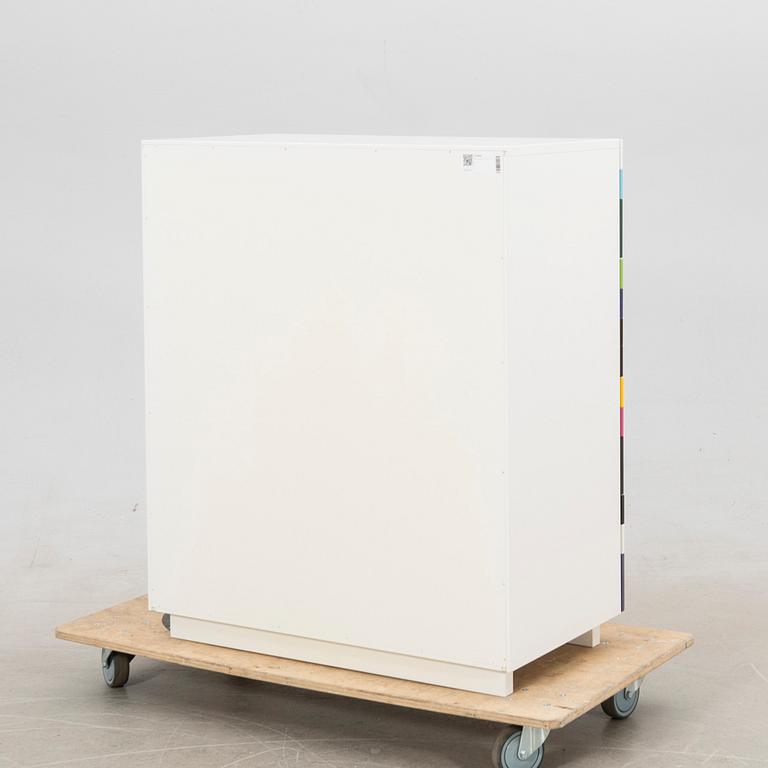 Byrå, "Stripe A2", Sara Larsson.