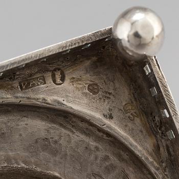 Petter Adolf Sjöberg, ljusstakar, ett par, silver, Stockholm 1813. Sengustavianska.