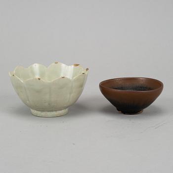 Two ceramic bowls, Song and Yuan dynasty.