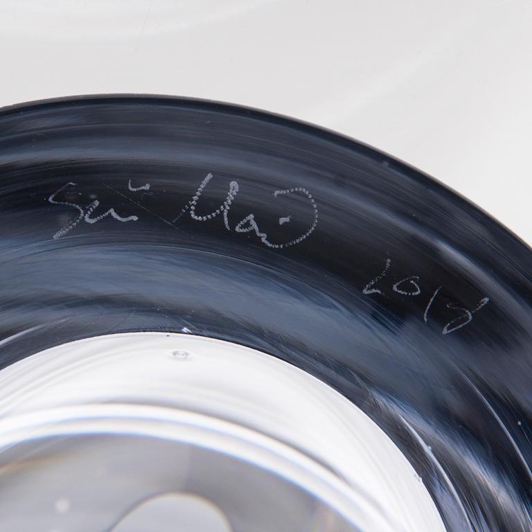 SINI MAJURI, glasskulptur, signerad Sini Majuri 2018.