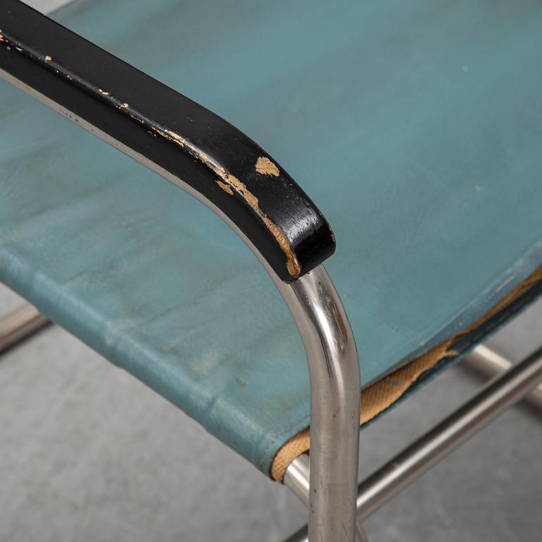 A tubular steel armchair, 1930's.