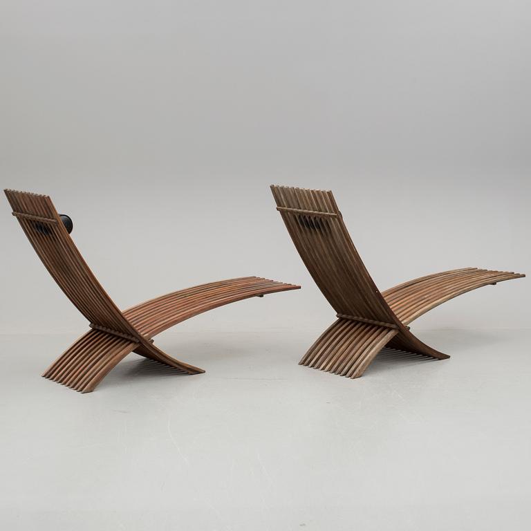 DÄCKSTOLAR, ett par, "Nozib", Nils-Ole Zib för Skargaarden, 2000-tal.