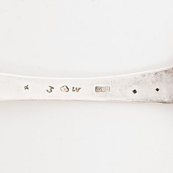 Skedar, 6 st, silver, olika mästare, bl.a. Johan Petter Molér, Visby, 1813. Karl Johan.