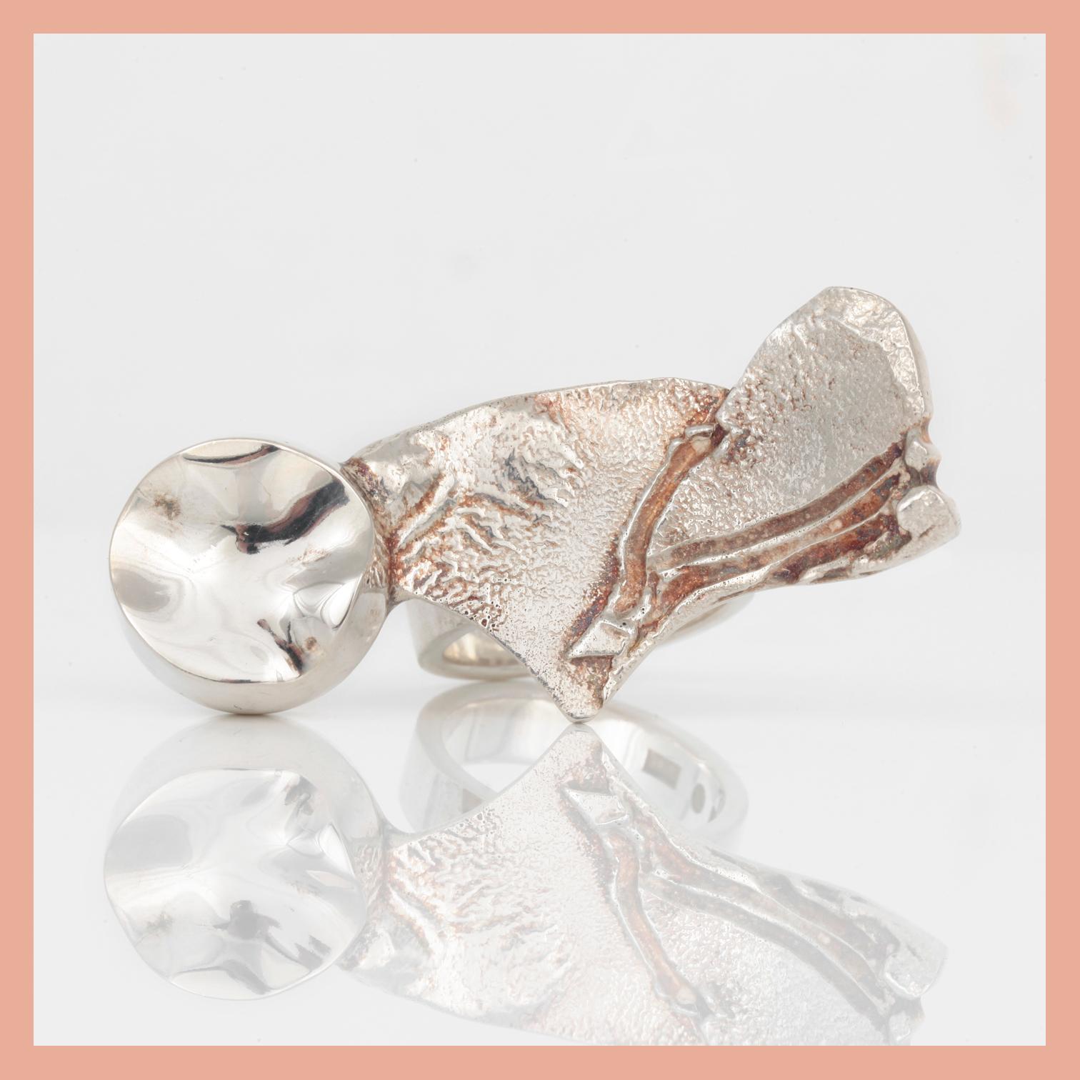 RING, sterling silver, Rolf Karlsson, Grillby, 1992. Total vikt ca 25,27 g.