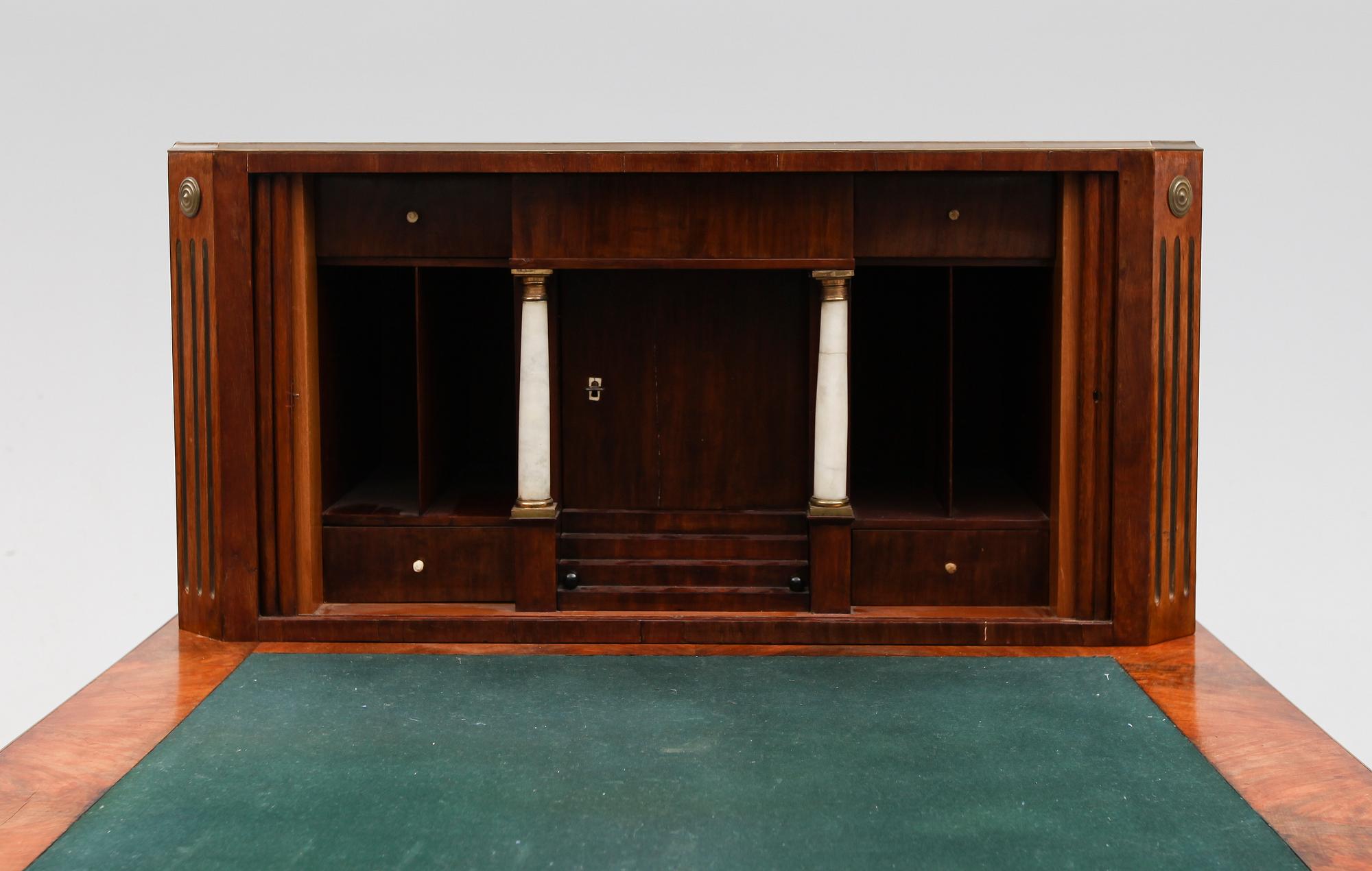 SKRIVBORD, gustaviansk stil, 1800-talets mitt.