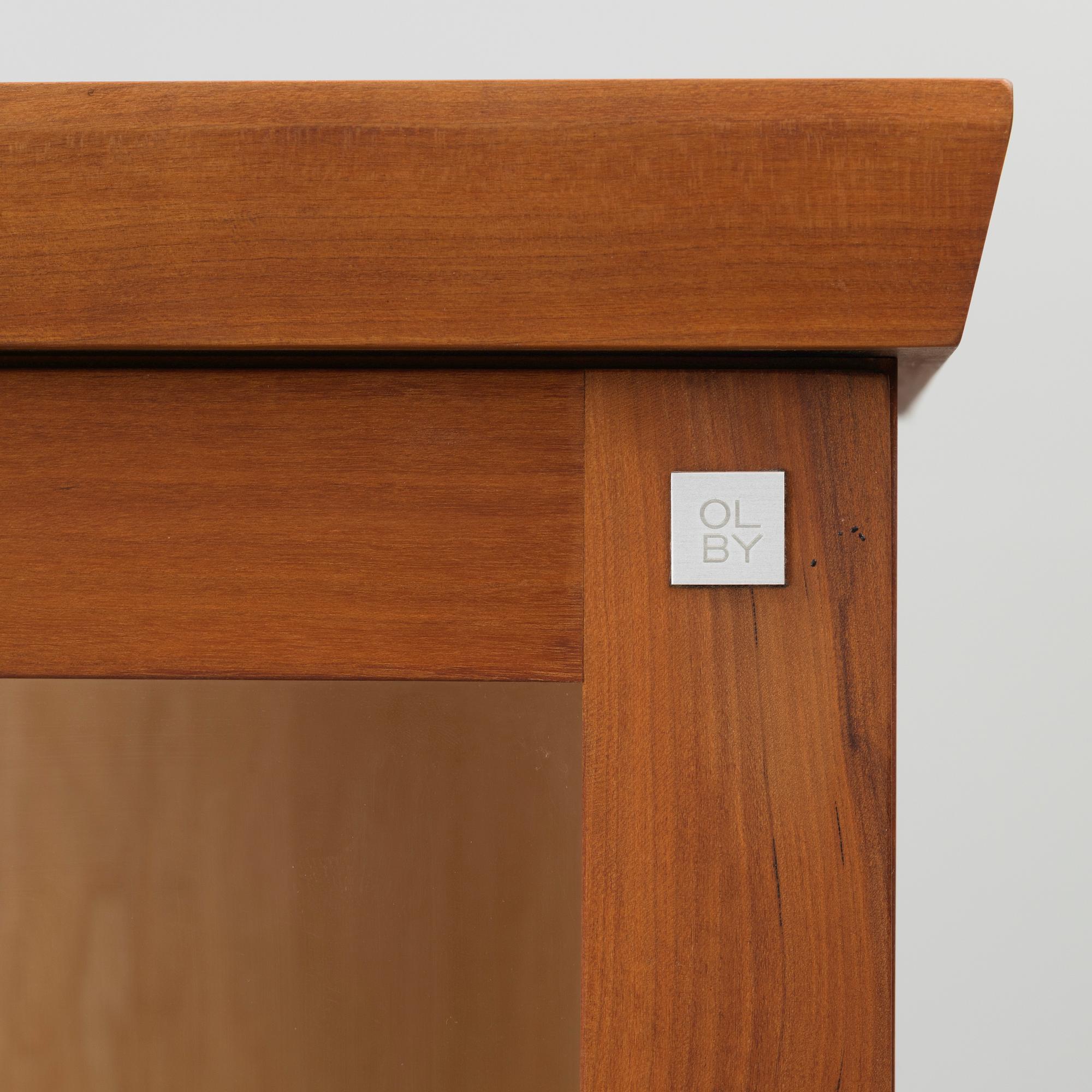 Kerstin Olby, A cabinet 'Emma', Sweden, 21st centruy.
