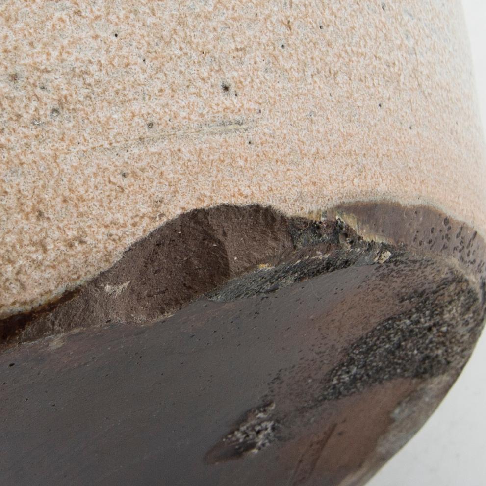 Wallåkra, urna, stengods, 1900-talets andra hälft.