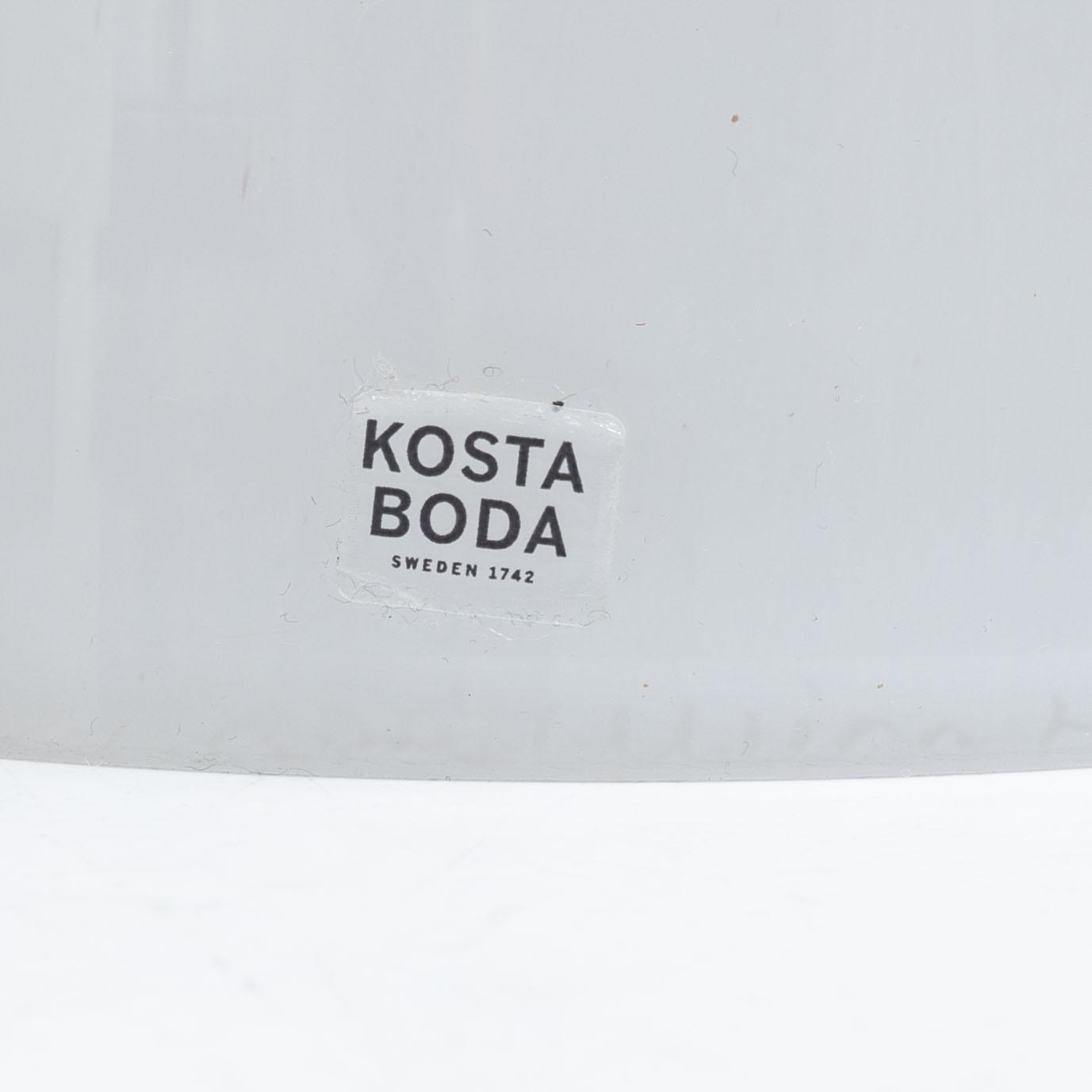 Ulrica Hydman-Vallien, Figurine, signed Kosta Boda. Late 20th century.