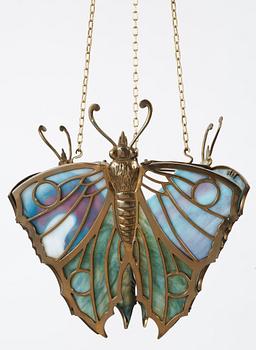 TAKLAMPA, jugend, glas och mässing, 1900-talets början. H 40.