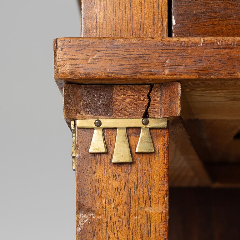 Skrivbord, empirestil, tidigt 1900-tal.