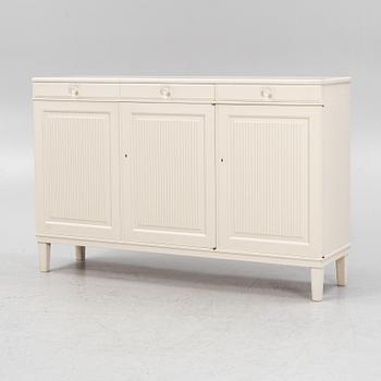 Carl Malmsten, sideboard, "Herrgården", Bodafors, daterad 1963.