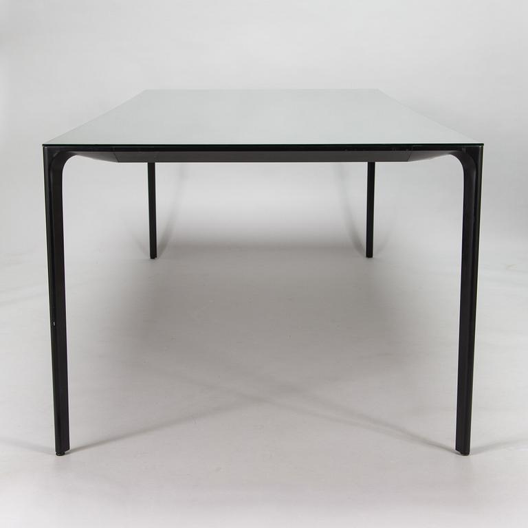 A 21st century 'Nuur' dining table for Arper. Model designed in 2009.