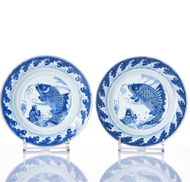 A set of four blue and white dishes with leaping carp, Qing dynasty, Kangxi (1662-1722).