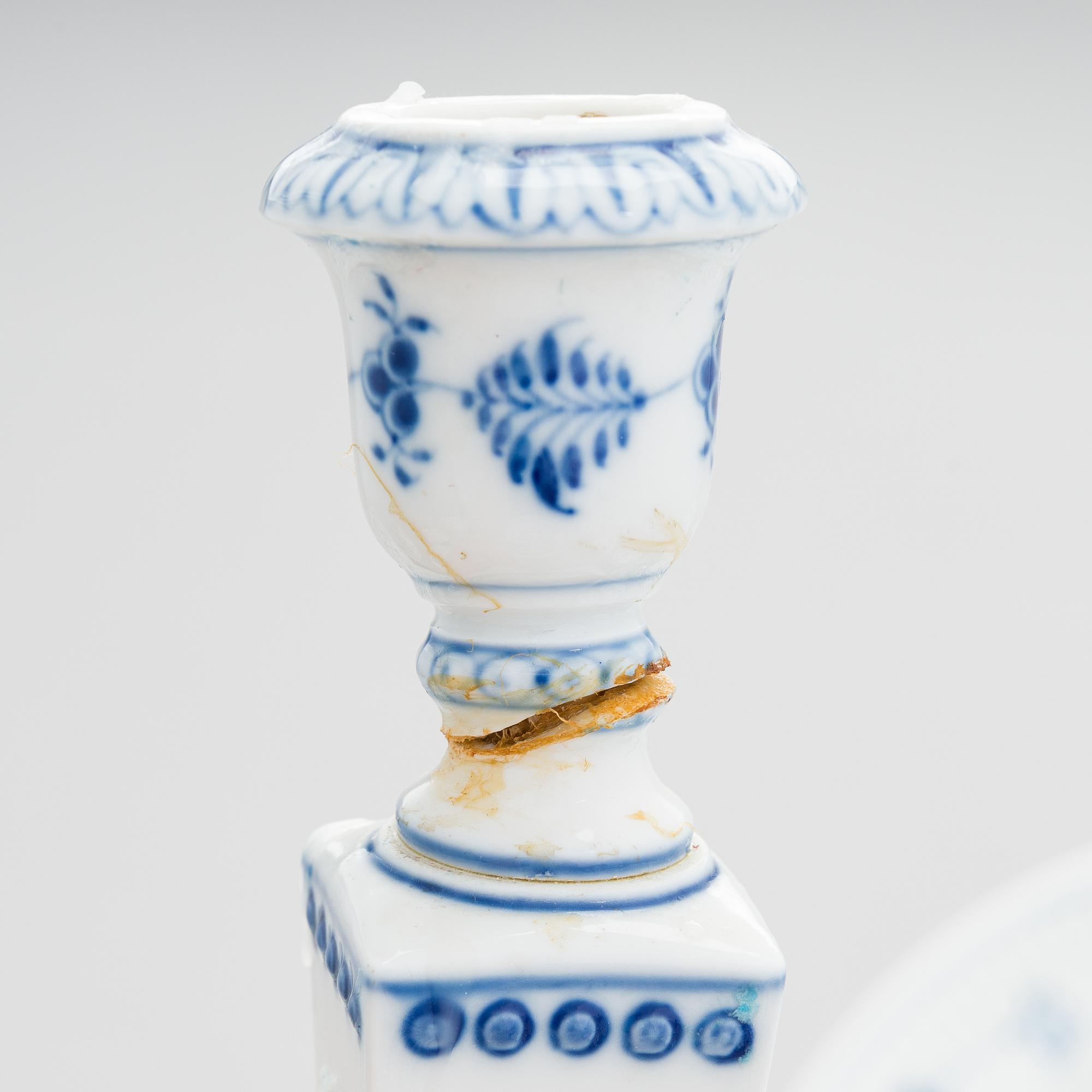 Ruoka-astiasto,  93 osaa, "Musselmalet", Royal Copenhagen, Tanska 1958-66.