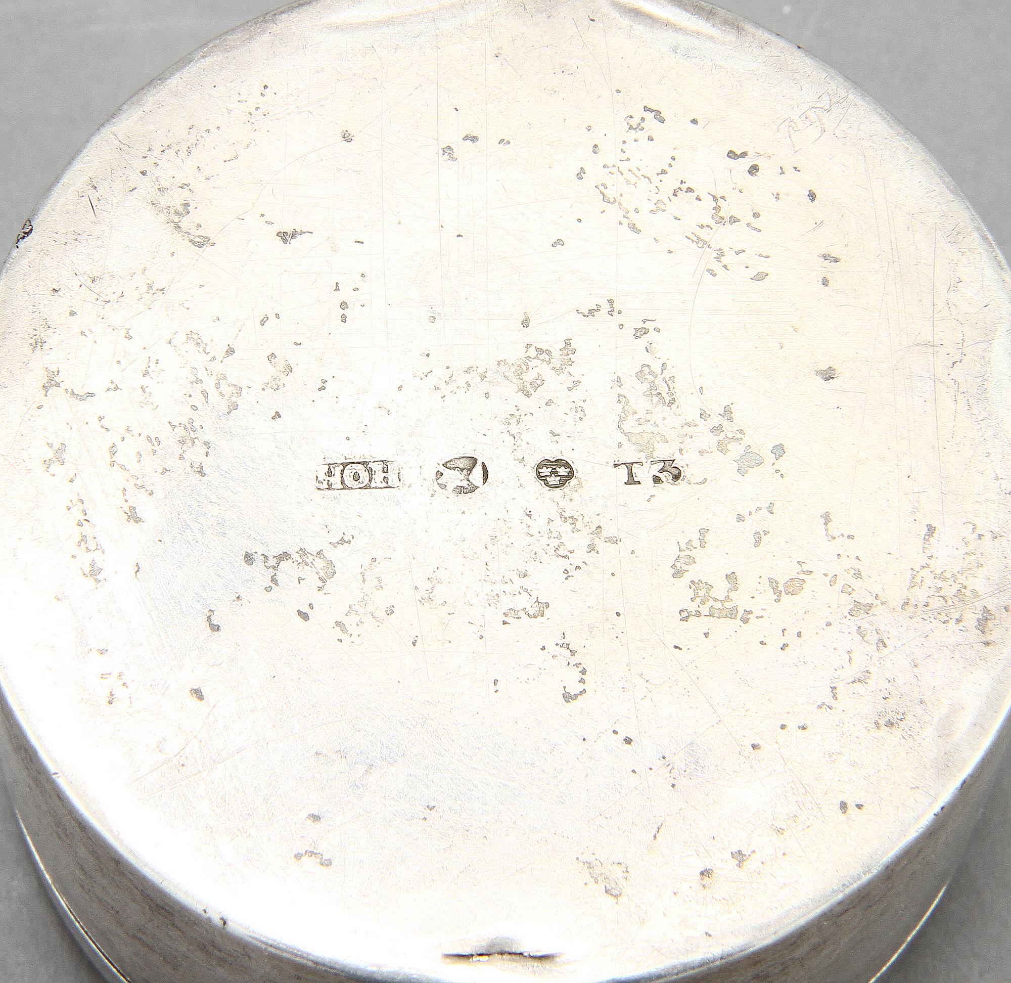 DOSOR, 3 st, silver, 1800-tal. Vikt ca 155 gr.