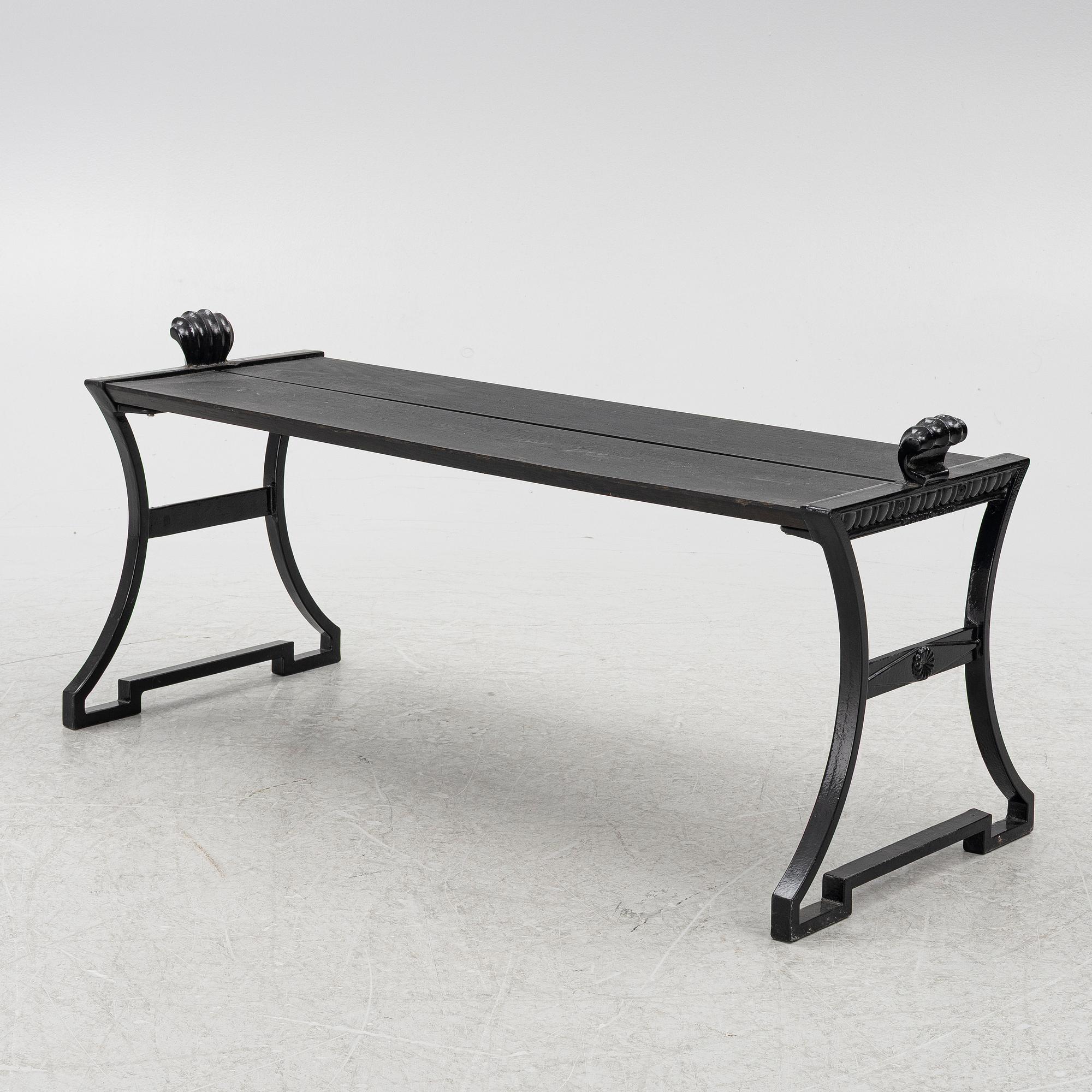 Folke Bensow, a "Sneckan" bench, Byarums Bruk, 21st century.