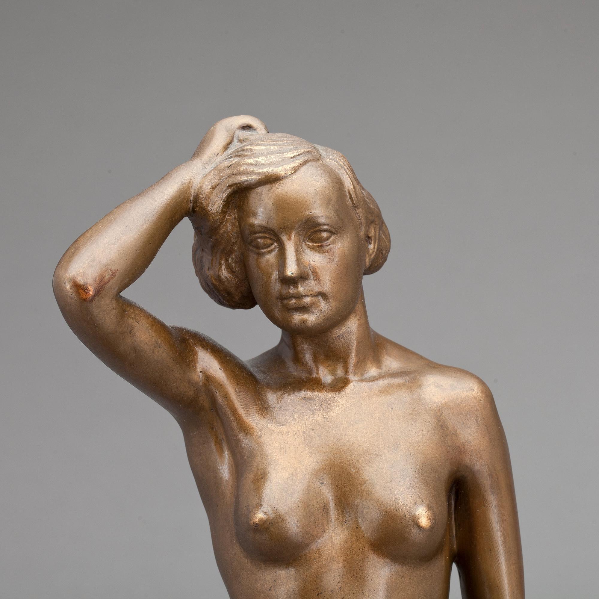 Emil Näsvall, Standing woman.