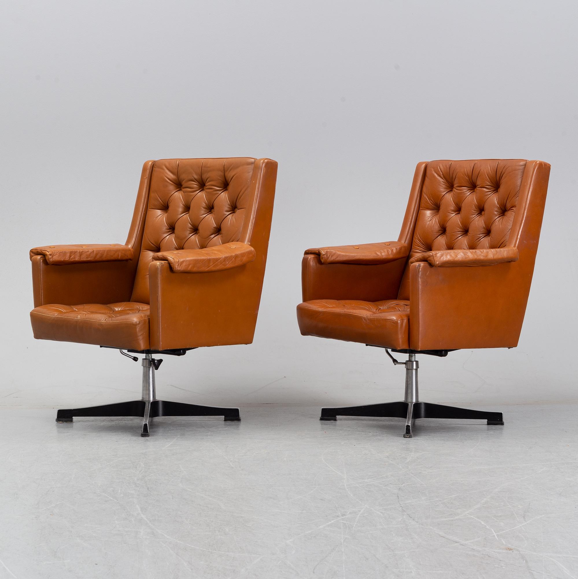 A pair of easy chairs, Ring Möbelfabrikk, Norway, second half of the 20th century.