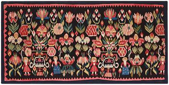 322. A carrige cushion, 'Urnor & par',  tapestry weave, c. 110 x 53 cm (with mounting 115 x 57 cm), circa 1800-1825.