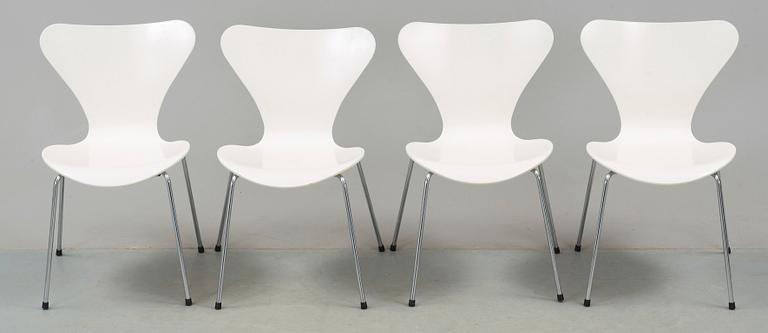 STOLAR, 4 st, "Sjuan", Arne Jacobsen, Fritz Hansen.