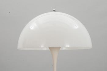 GOLVLAMPA, "Pantella", Verner Panton. 1900-talets andra hälft.