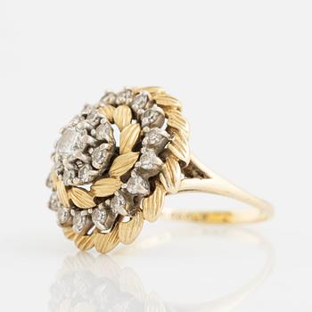 Brilliant- and eight cut diamond ring.