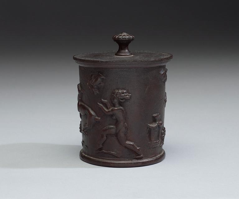 A Carl Elmberg cast iron tobacco jar, Näfveqvarns Bruk.