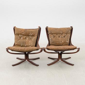 Sigurd Ressel, armchairs a pair, "Falcon chair", Vatne Möbler, Norway, 1970s.