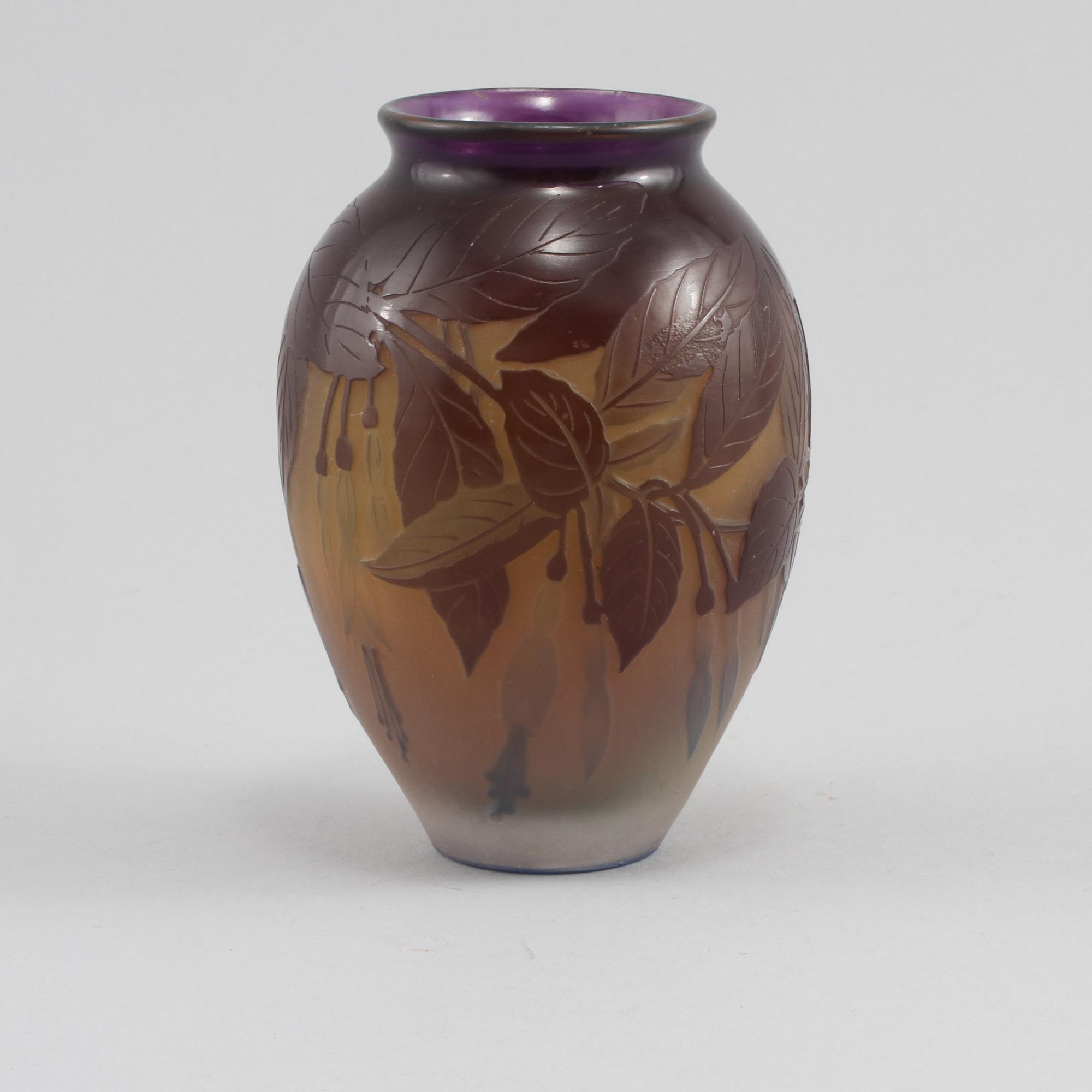 VAS, glas, jugend, Émile Gallé, Frankrike, 1900-talets första hälft.