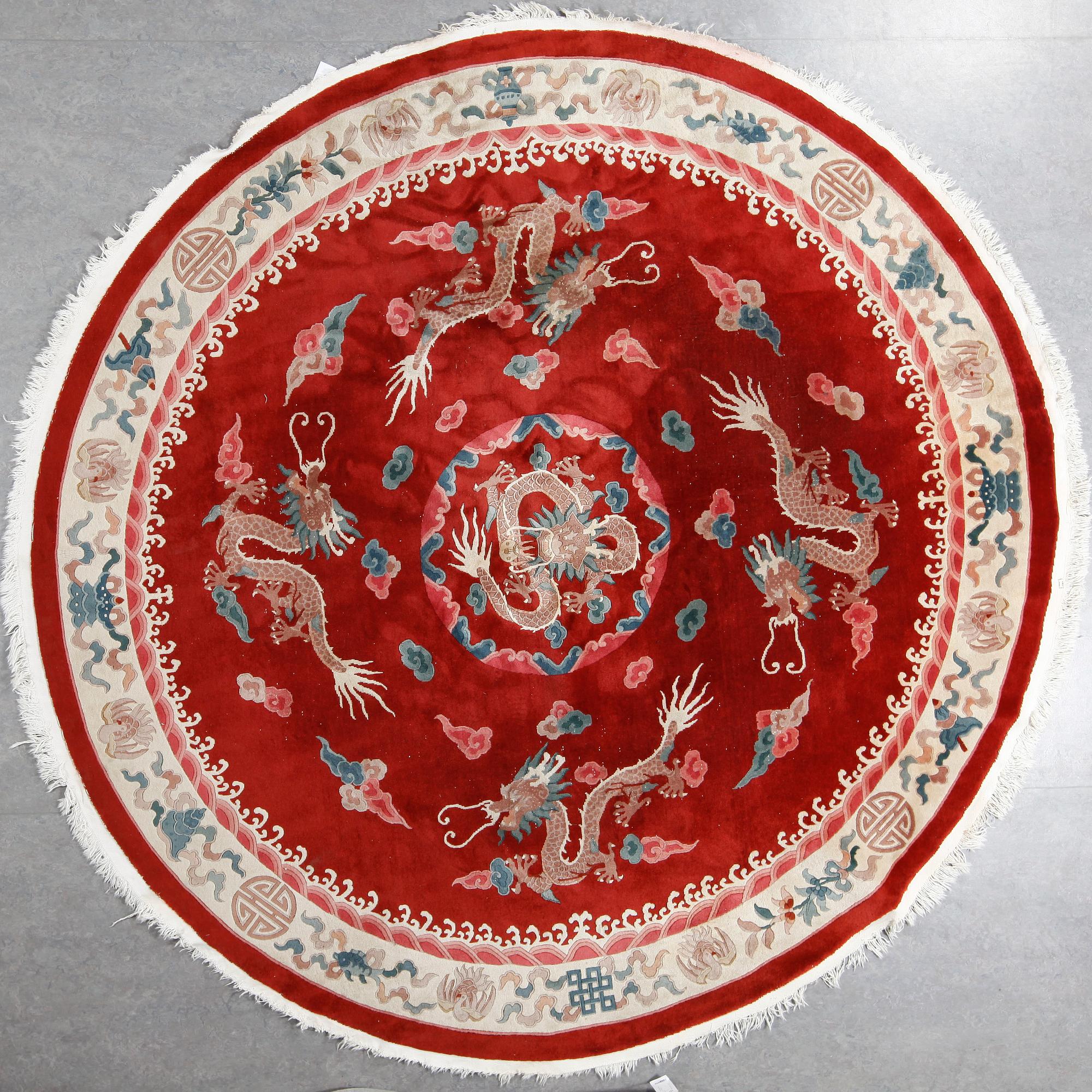 MATTA, Kina, Diameter ca 277 cm.