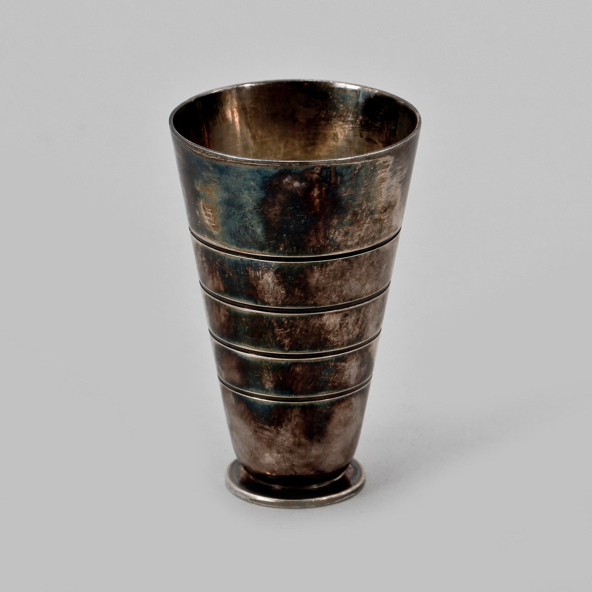 VAS, sterling silver. Sigvard Bernadotte för George Jensen 1945-77. 73 g.