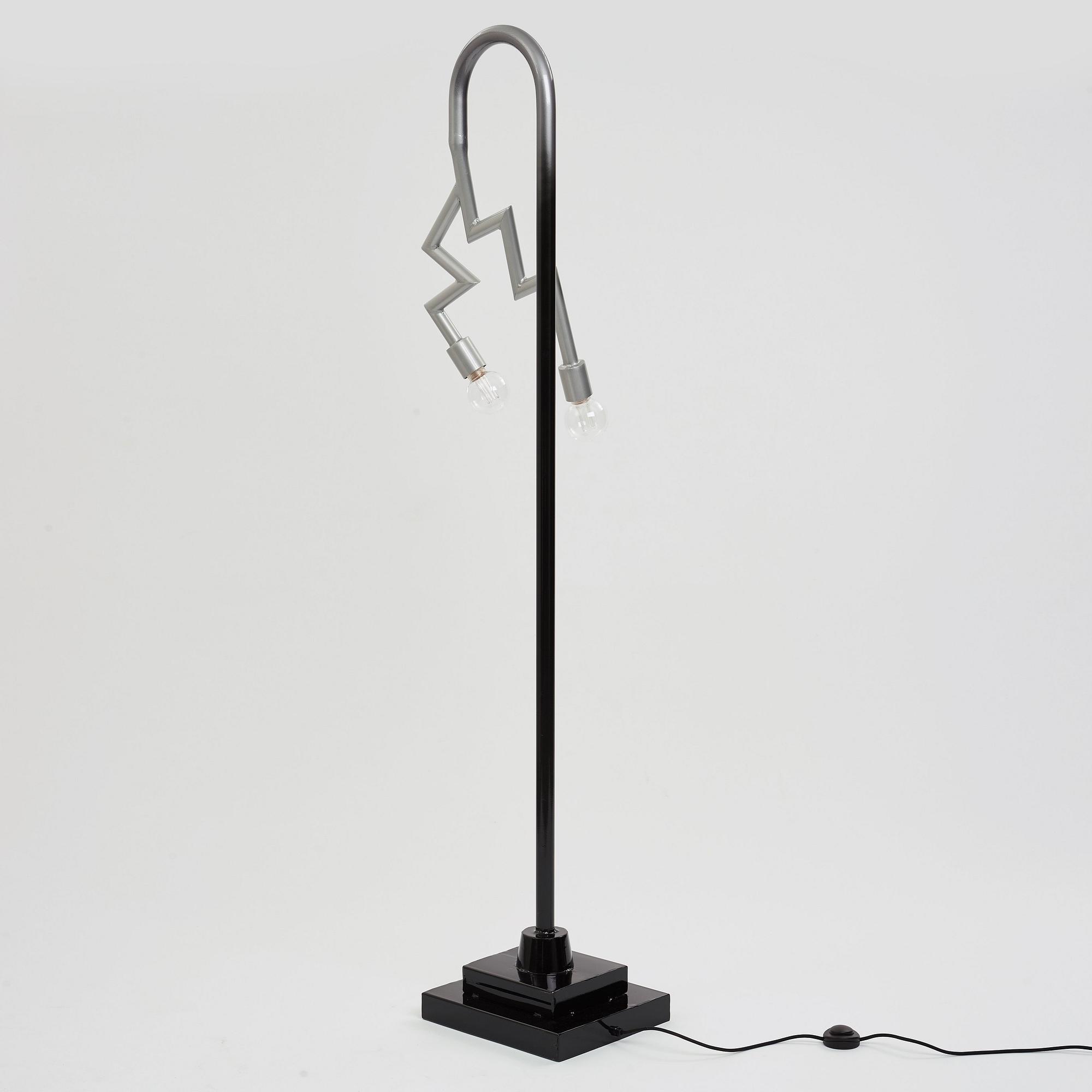 Lotta Lampa, "Tjabo Thunder light", golvlampa, unik, Studio Lotta Lampa 2018.
