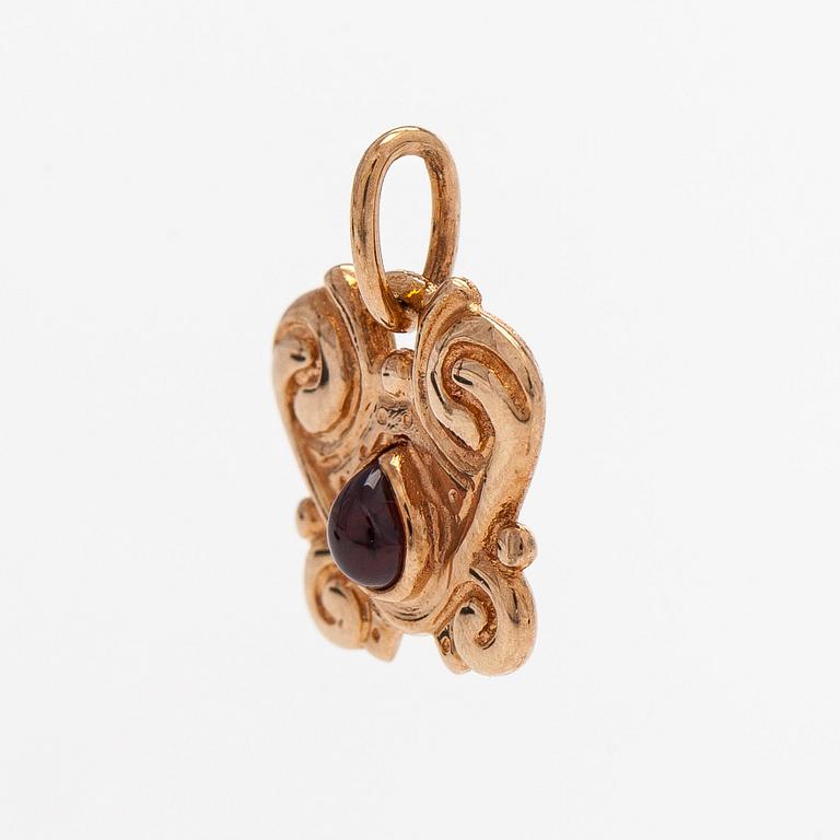 Riipus, 14K kultaa, pyöröhiottu granaatti, Kalevala Koru 1996.