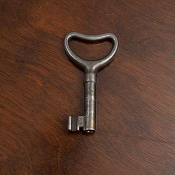 A  1930s functionalist bookcase.