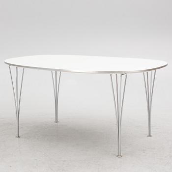 Bruno Mathsson & Piet Hein, a "Superellips" dining table, Fritz Hansen, Denmark, 2004.