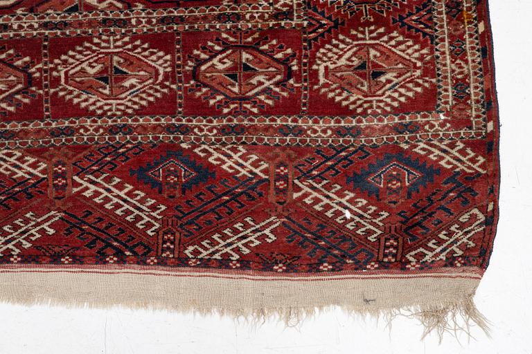 Carpet, Tekke, antique, approx. 285 x 220 cm.