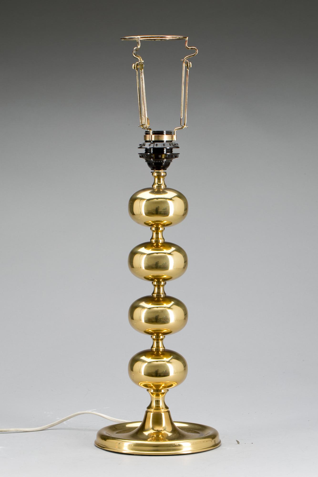 BORDSLAMPA, 1900-talets andra hälft.