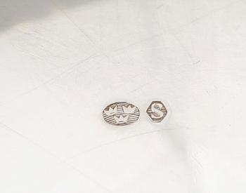GRÄDDKANNA, SOCKERSKÅL OCH BRICKA, silver, importstämplar. Total vikt 292 g.