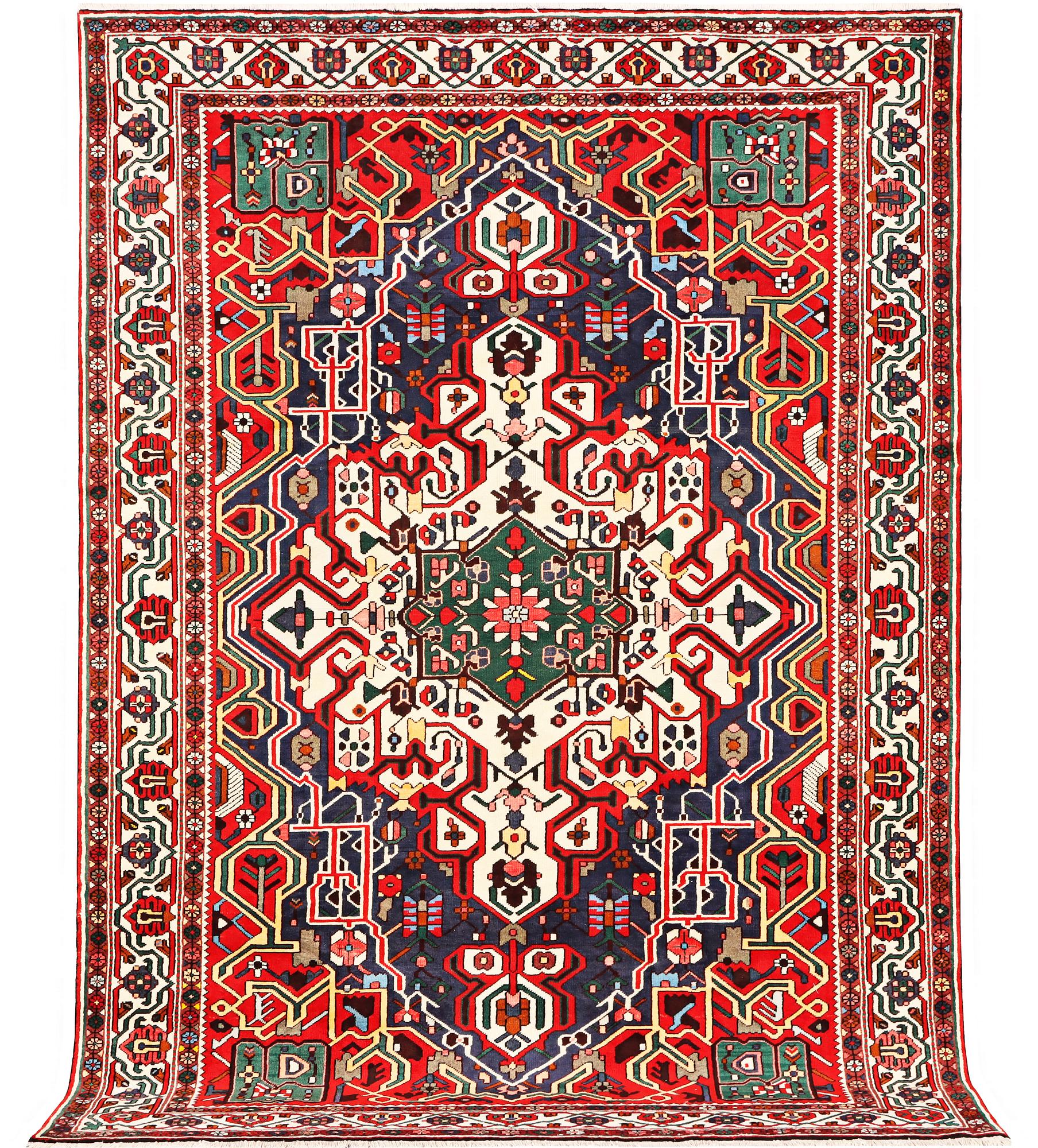 A Bakhtiari carpet a. 310 x 211 cm.