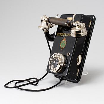 VÄGGTELEFON, Rikstelefon", L.M Ericsson, Stockholm, 1900-talets början.