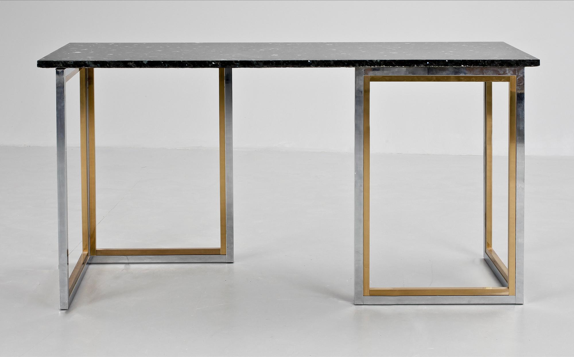 SIDEBOARD, Italien, 1900-talets andra hälft.