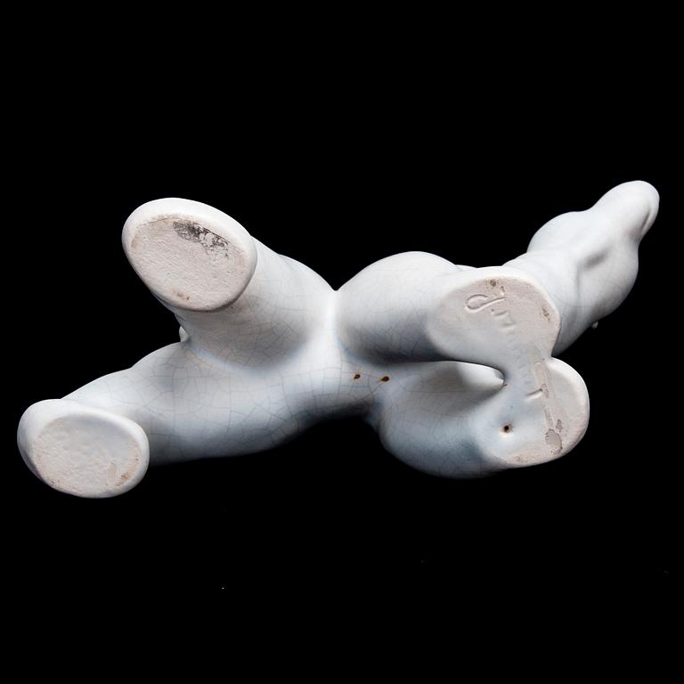 JOSEF MANUEL, veistos, posliinia, massaan signeerattu J. Manuel.