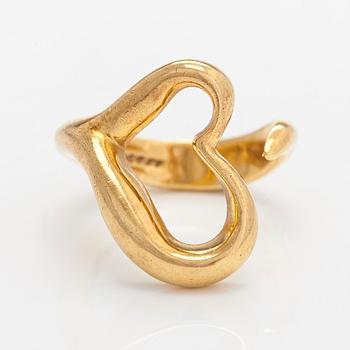 Tiffany & Co, Elsa Peretti, sormus, "Open Heart", 18K kultaa.