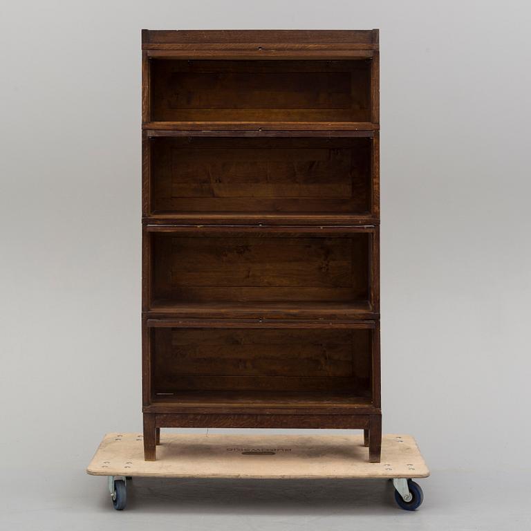 A book cabinet named from Carl Malmsten.