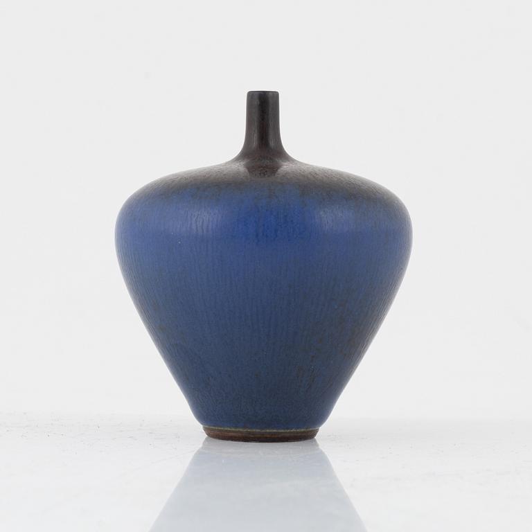 Berndt Friberg, a stoneware miniature vase, Gustavsberg studio, Sweden 1971.