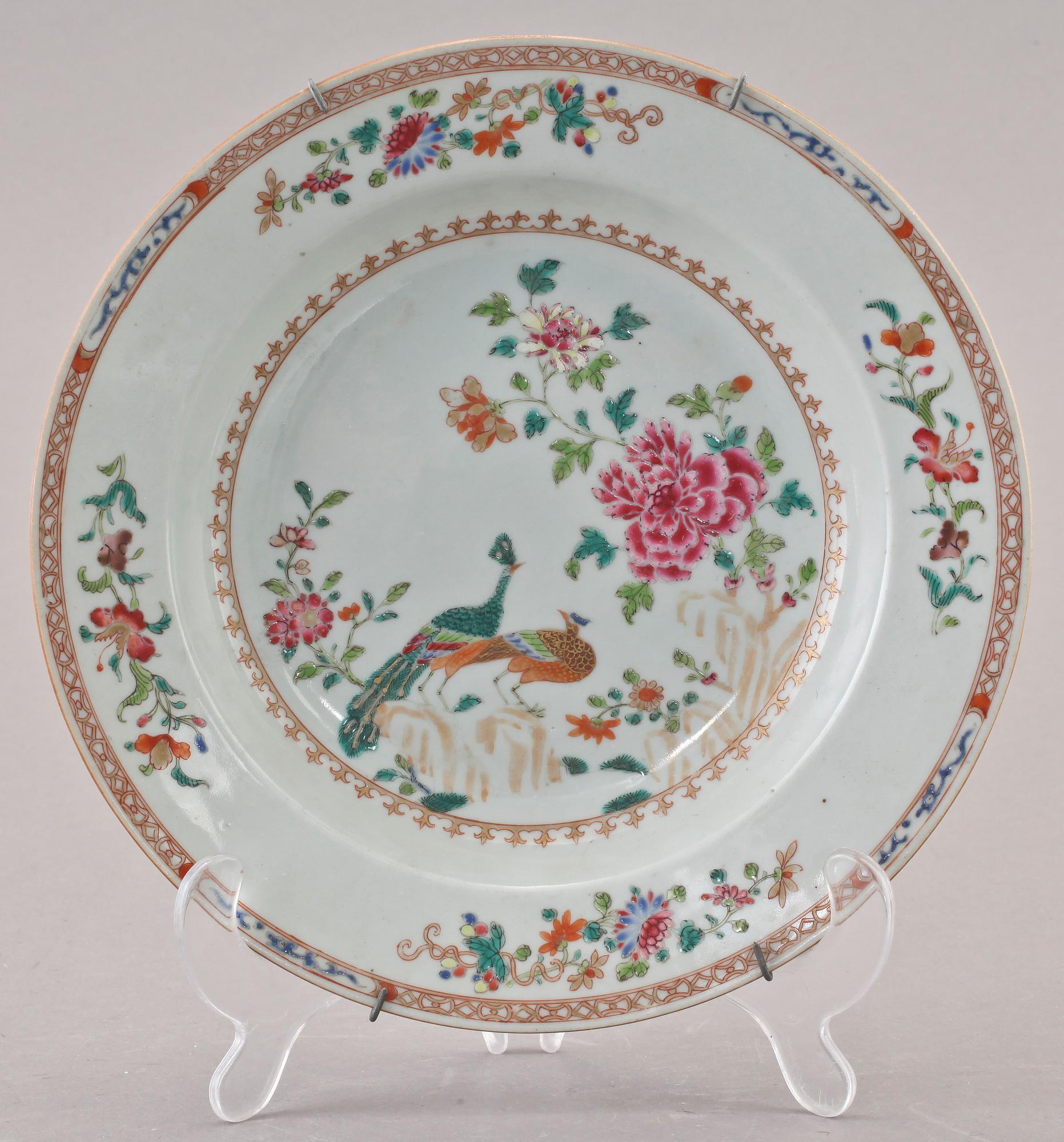 TALLRIKAR, 3 st, porslin, Kina, 1700-tal.