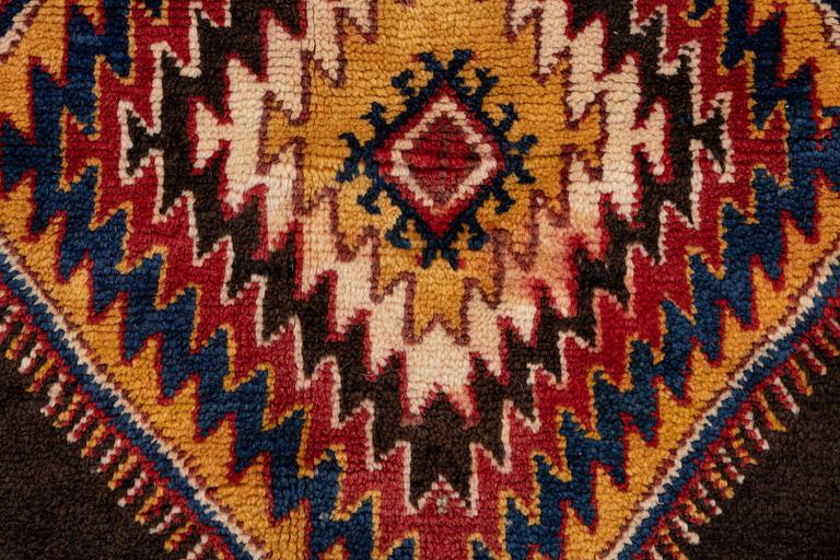 Carpet, North Africa, approx. 245 x 155 cm.