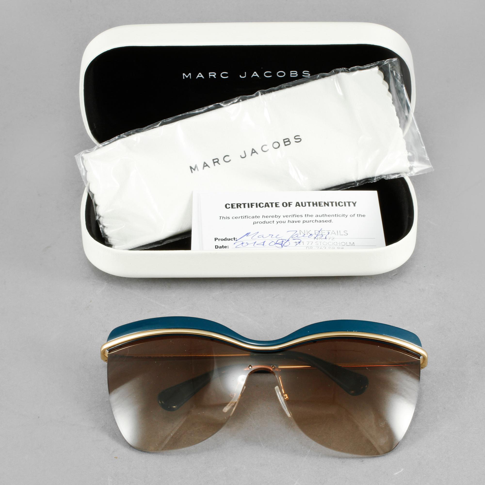 SOLGLASÖGON, Marc Jacobs.