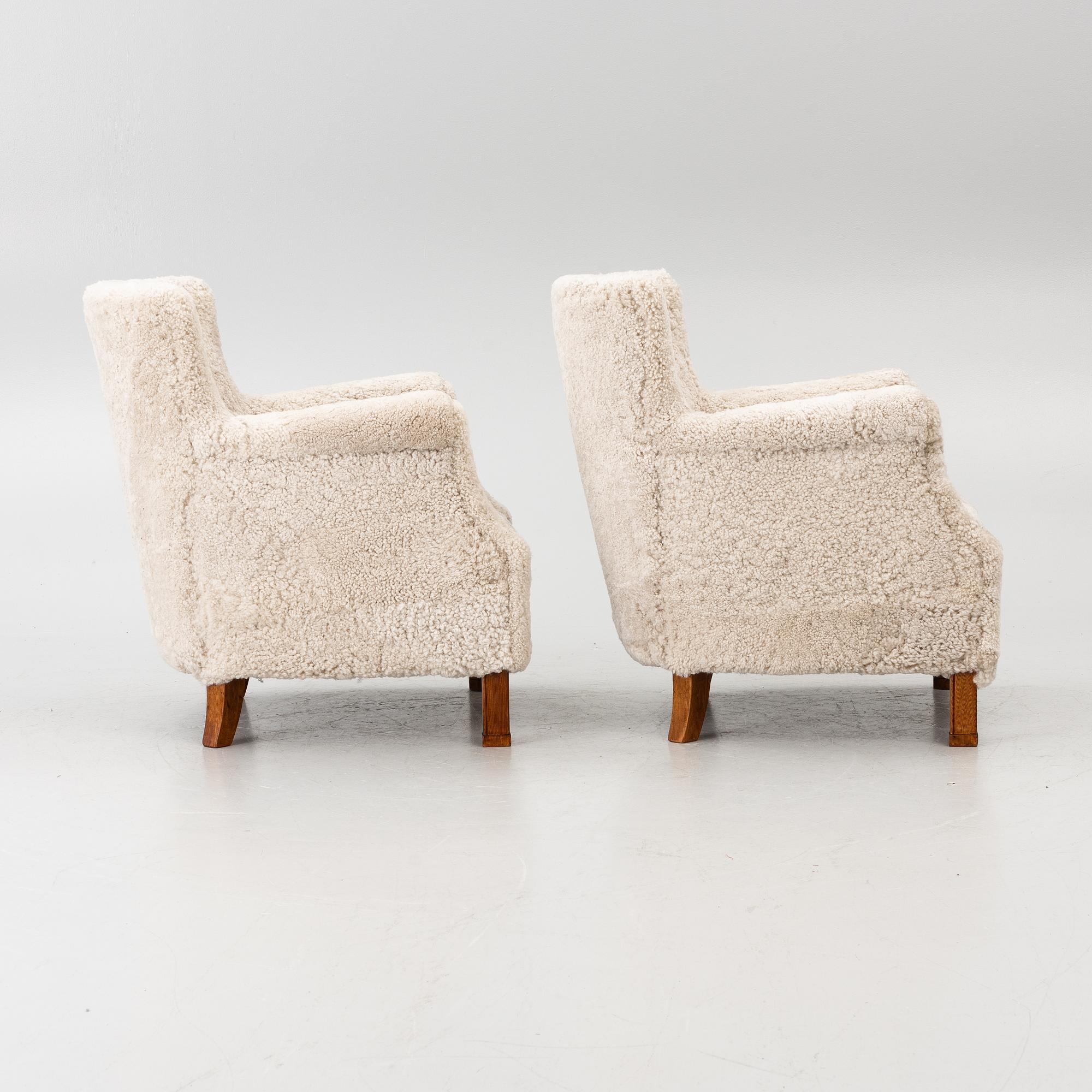 Pair of armchairs, Swedish Modern, mid-20th century.